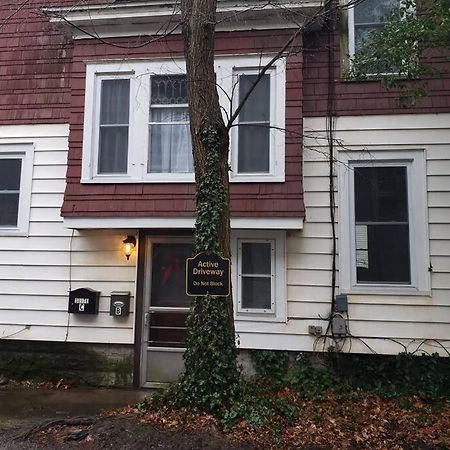 Large Bakery Apartment - Central Downtown Location Fredonia Exteriér fotografie